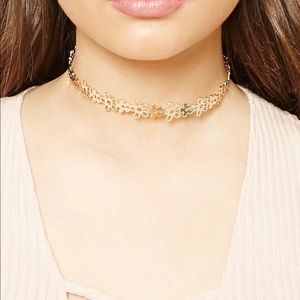 Forever 21 floral cutout chocker